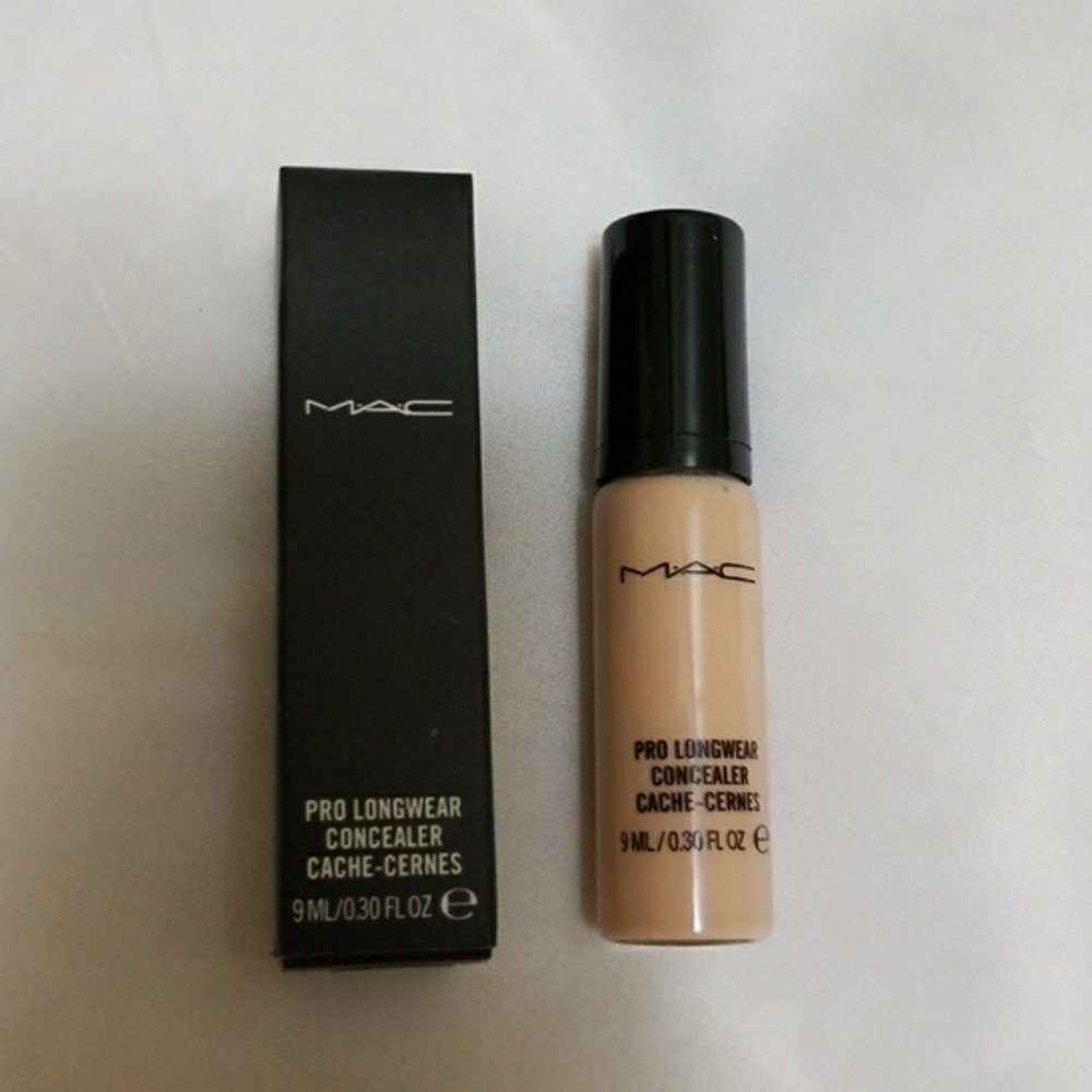 Mac Prolong Wear Concealer